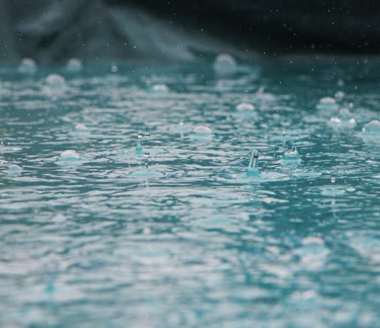 Current Seattle Weather: Rain And Cloudy Skies Current Seattle Weather: Rain And Cloudy Skies