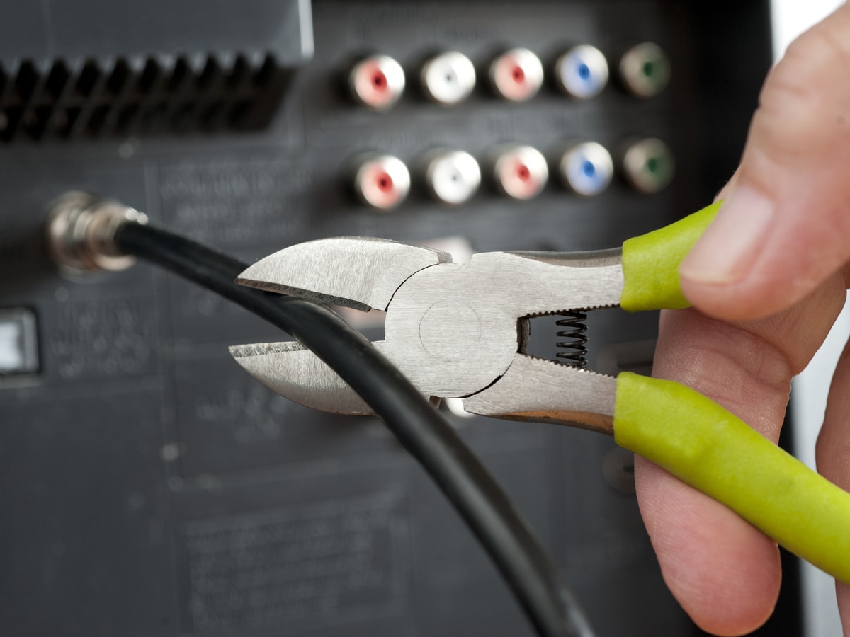 Cut The Cable Cord: Watch FOX Live Streams Without Cable Cut The Cable Cord: Watch FOX Live Streams Without Cable
