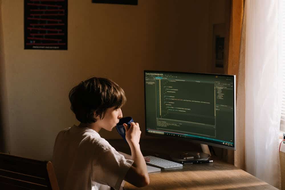 Cybercriminal Makes Millions From Executive Office365 Account Infiltration Cybercriminal Makes Millions From Executive Office365 Account Infiltration