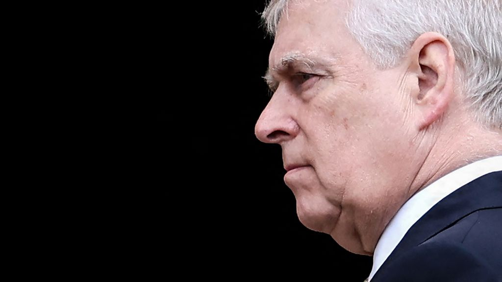 De Dubieuze Relaties Van Prins Andrew: Onderzoek Naar Chinese Spion En Xi Jinping De Dubieuze Relaties Van Prins Andrew: Onderzoek Naar Chinese Spion En Xi Jinping