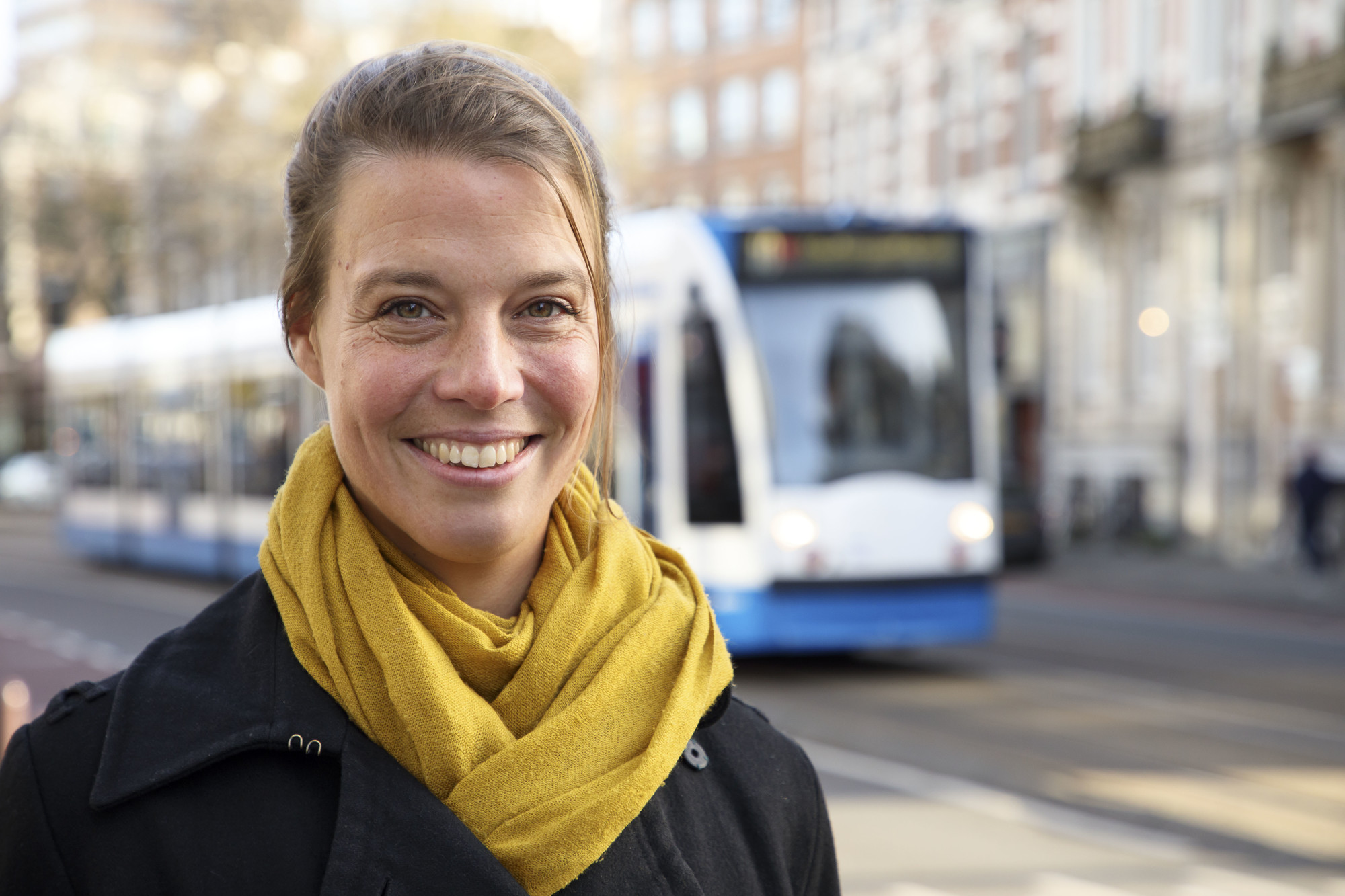 De GeenStijl-Visie Op De Mediadefinitie Van Een Zware Auto De GeenStijl-Visie Op De Mediadefinitie Van Een Zware Auto