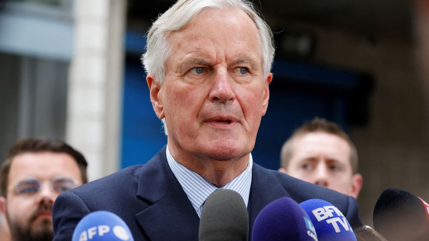 Décisions De Défense Clés : Le Premier Ministre Français Sans Consultation Publique Décisions De Défense Clés : Le Premier Ministre Français Sans Consultation Publique