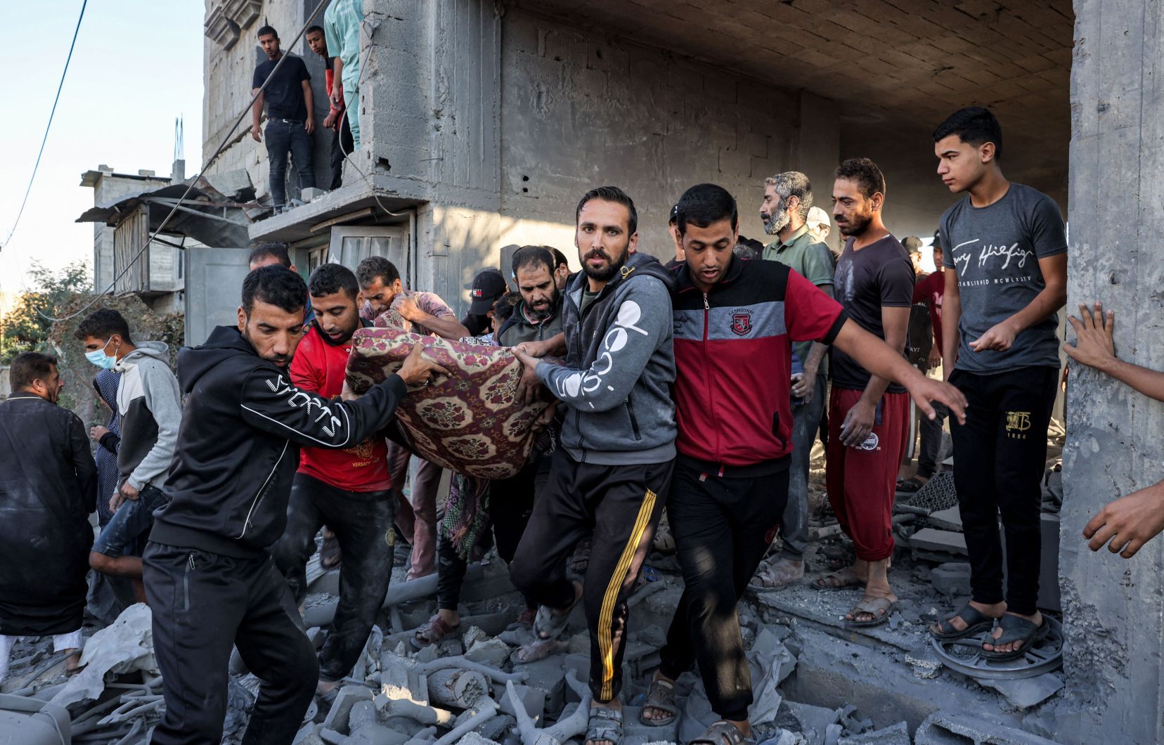 Déclaration De Macron Sur Gaza : Le Danger D'une Aide Humanitaire Militarisée Par Israël Déclaration De Macron Sur Gaza : Le Danger D'une Aide Humanitaire Militarisée Par Israël