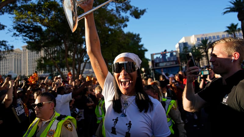 Deja Kelly's Game-Winning Shot Leads Las Vegas Aces To Victory Deja Kelly's Game-Winning Shot Leads Las Vegas Aces To Victory
