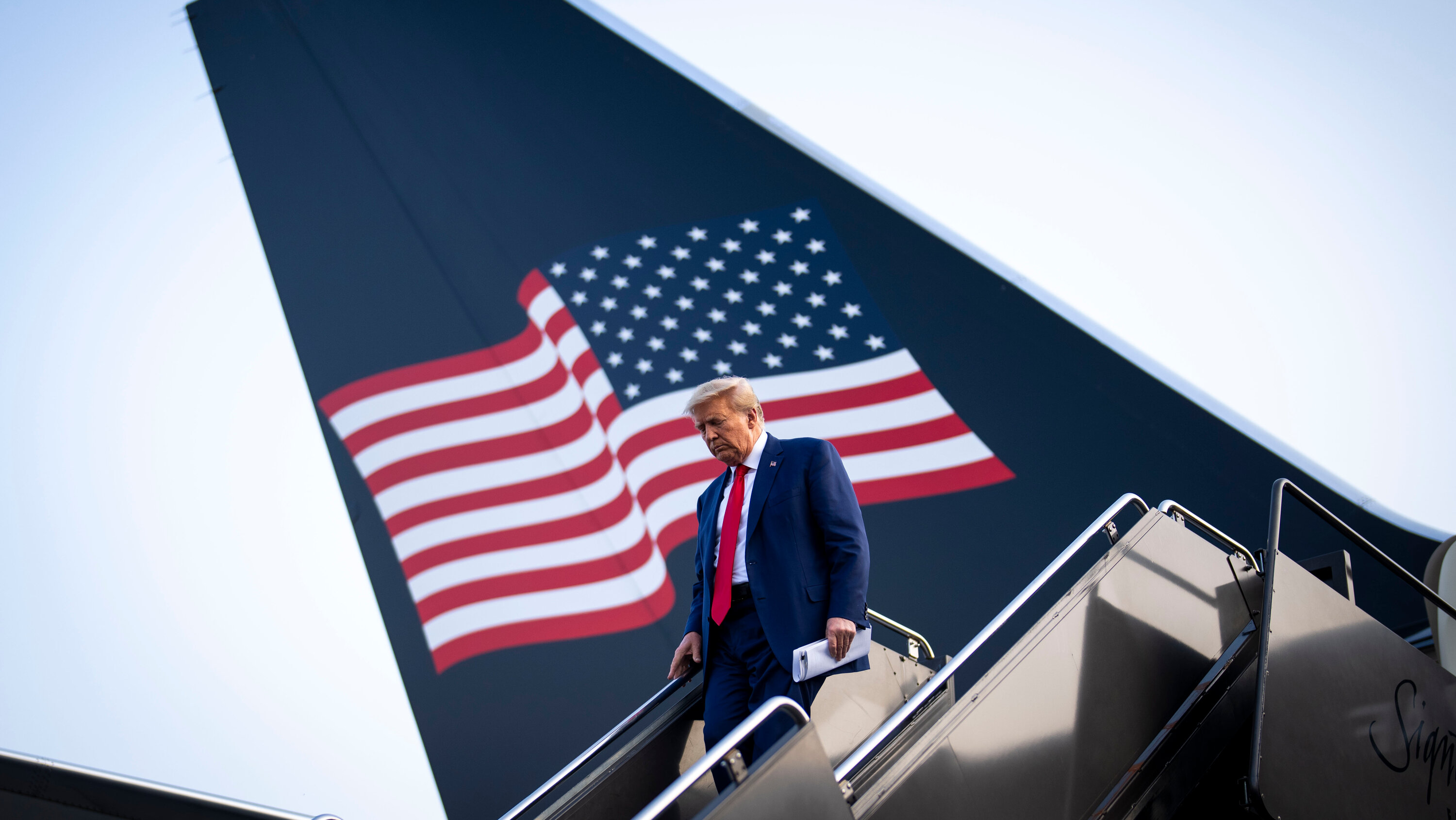 Denial: Warren Buffett Refutes Reports Of Supporting Trump Tariffs Denial: Warren Buffett Refutes Reports Of Supporting Trump Tariffs