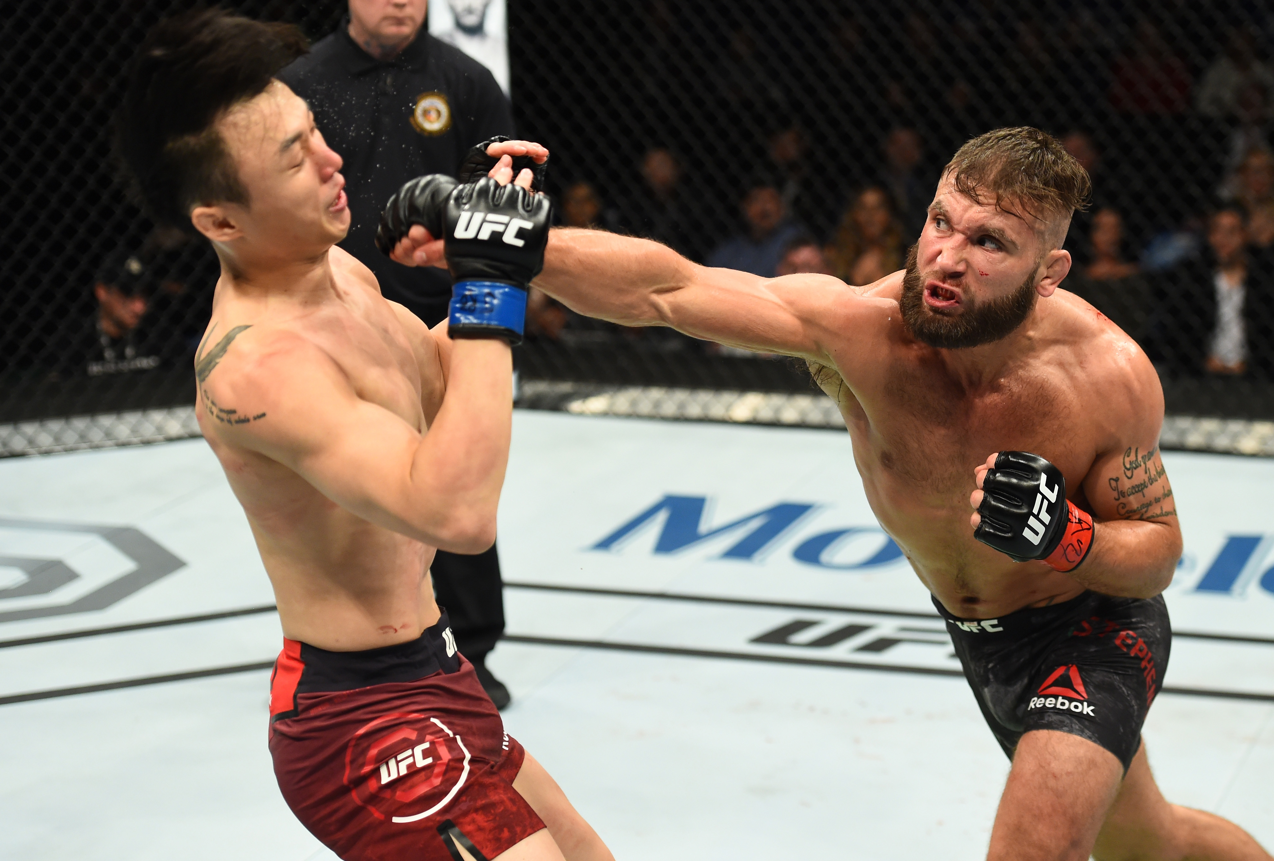 Des Moines UFC Event: Fight Card Start Time And Schedule Des Moines UFC Event: Fight Card Start Time And Schedule