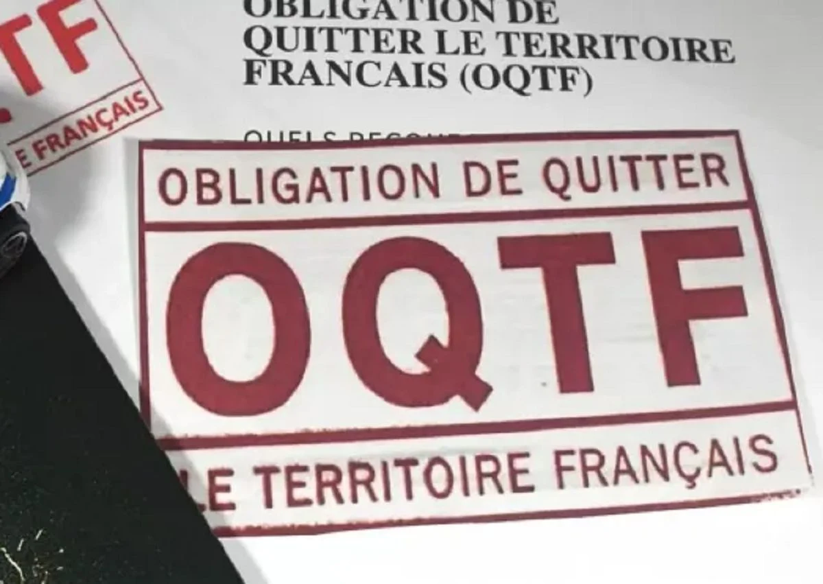 Deux Collégiens Et Leur Mère Expulsés : L'Impact De L'OQTF Sur Les Familles Deux Collégiens Et Leur Mère Expulsés : L'Impact De L'OQTF Sur Les Familles