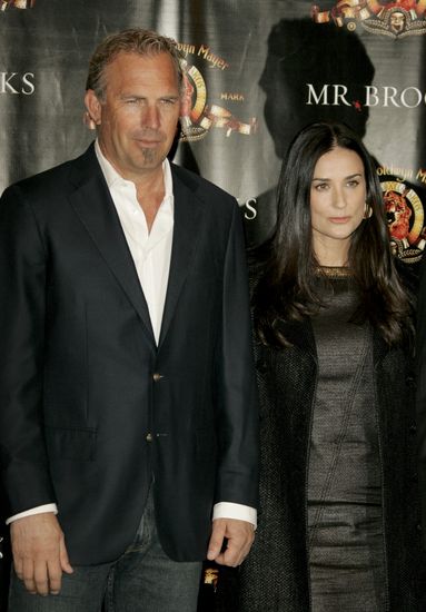 Did Kevin Costner's Pursuit Of Demi Moore Lead To A New Relationship? Did Kevin Costner's Pursuit Of Demi Moore Lead To A New Relationship?