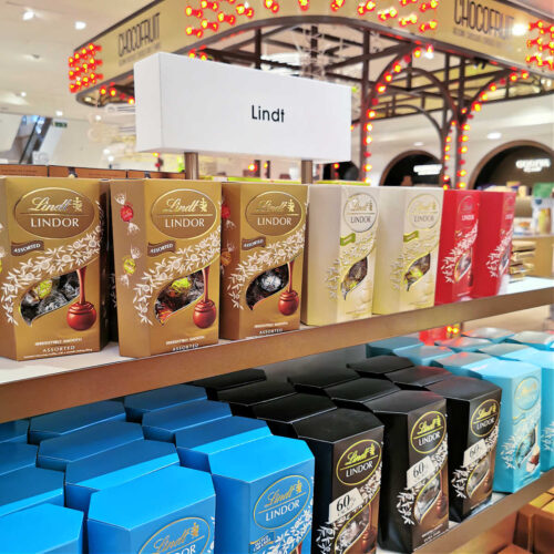Discover The New Lindt Chocolate Shop In The Heart Of London Discover The New Lindt Chocolate Shop In The Heart Of London