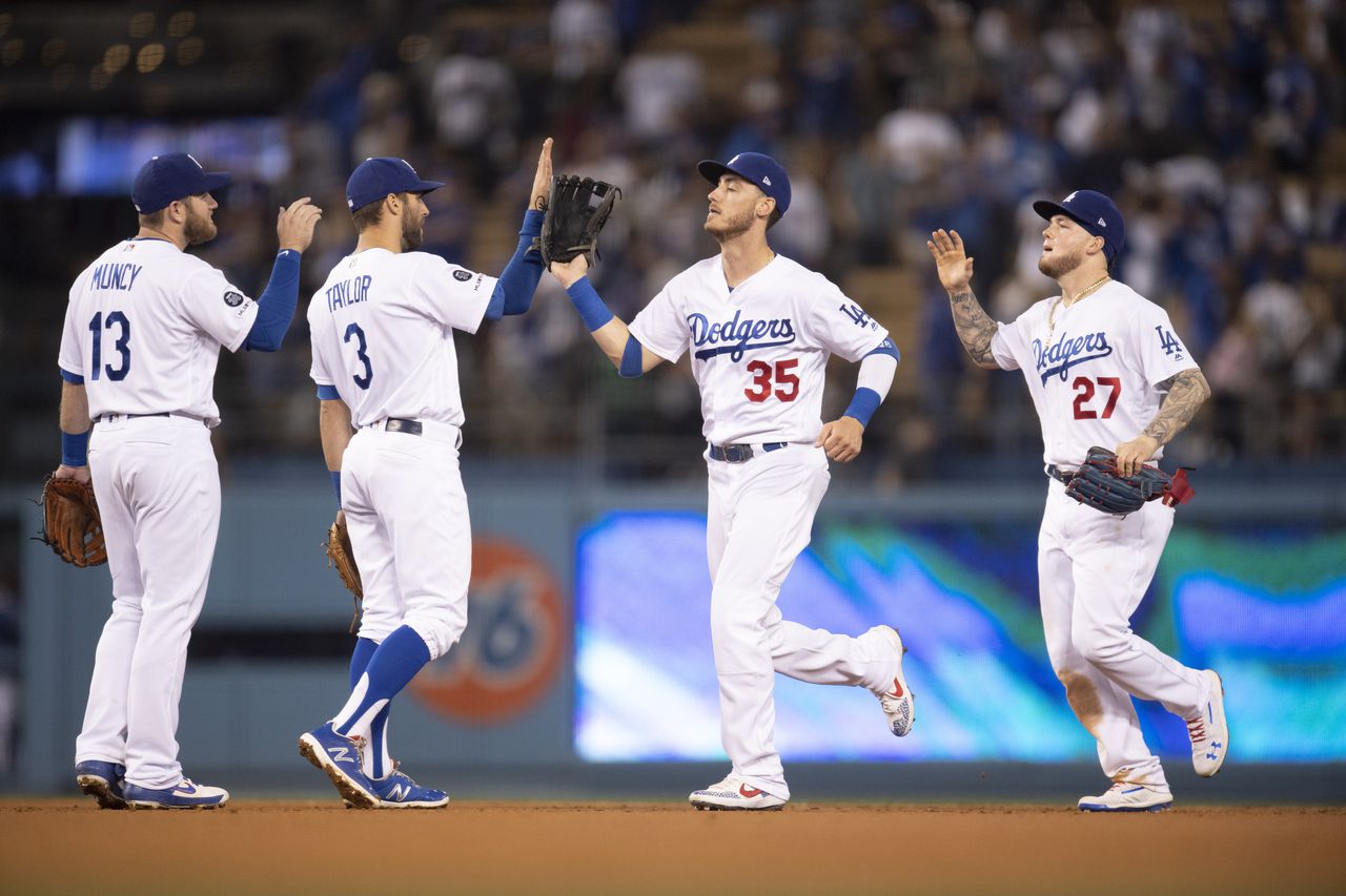 Dodgers Vs. Cubs: Armstrong's Two Home Runs Decide Series Dodgers Vs. Cubs: Armstrong's Two Home Runs Decide Series