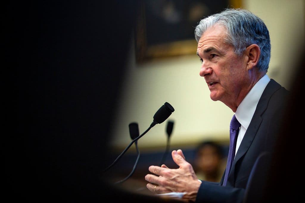 Dollar Rises As Trump's Criticism Of Fed Chair Powell Eases Dollar Rises As Trump's Criticism Of Fed Chair Powell Eases