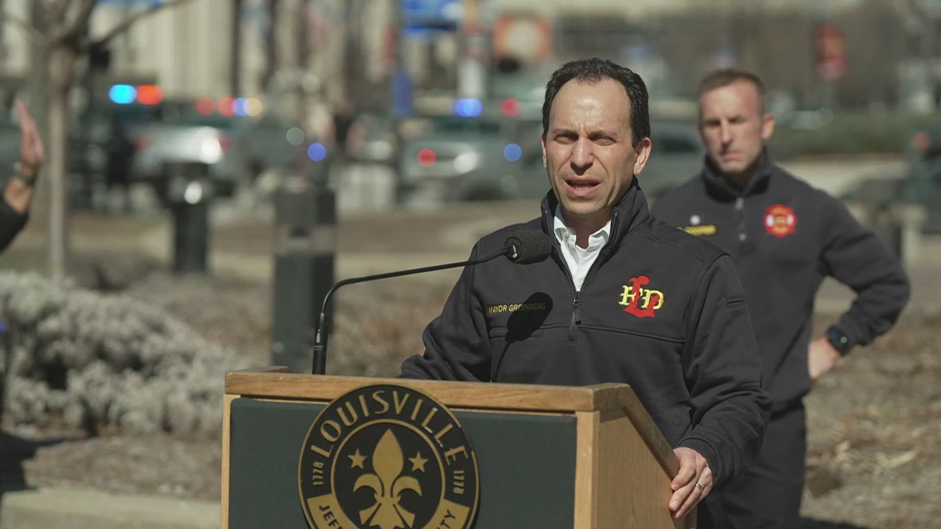 Downtown Louisville Gas Leak: Buildings Evacuated Downtown Louisville Gas Leak: Buildings Evacuated