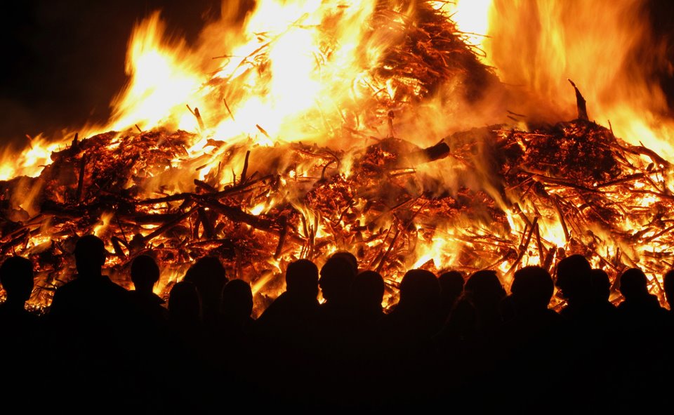 Dry Spell Could Douse Easter Bonfire Celebrations Dry Spell Could Douse Easter Bonfire Celebrations