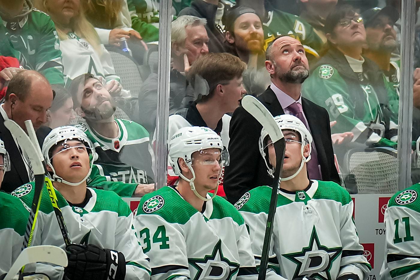 Ducks' Carlsson Scores Twice, But Overtime Loss To Stars Ducks' Carlsson Scores Twice, But Overtime Loss To Stars