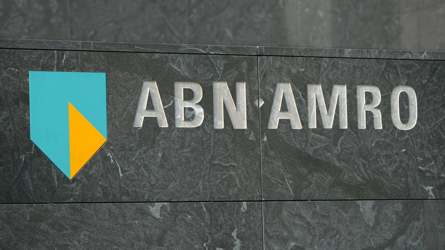 Dutch Central Bank To Investigate ABN Amro Bonus Practices Dutch Central Bank To Investigate ABN Amro Bonus Practices