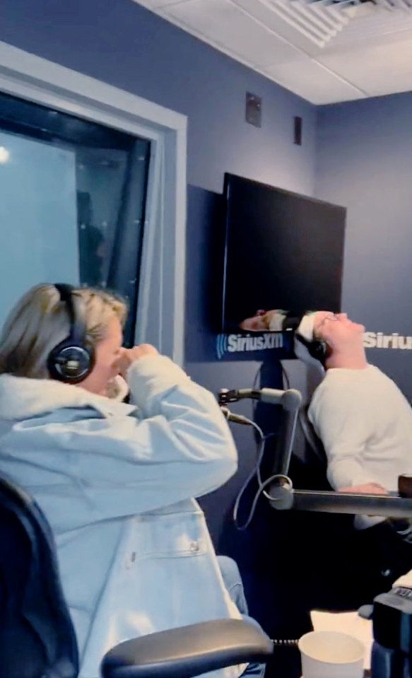 Dylan Dreyer's New Post Featuring Husband Brian Fichera Stirs Fan Reaction Dylan Dreyer's New Post Featuring Husband Brian Fichera Stirs Fan Reaction