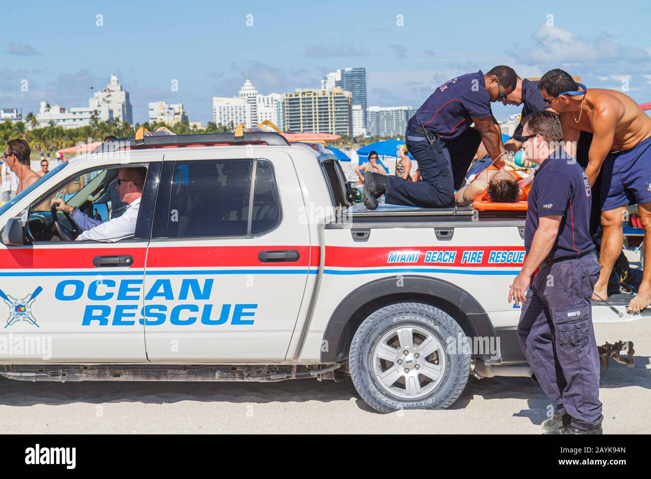 Dylan Efron Performs Drowning Rescue In Miami Dylan Efron Performs Drowning Rescue In Miami