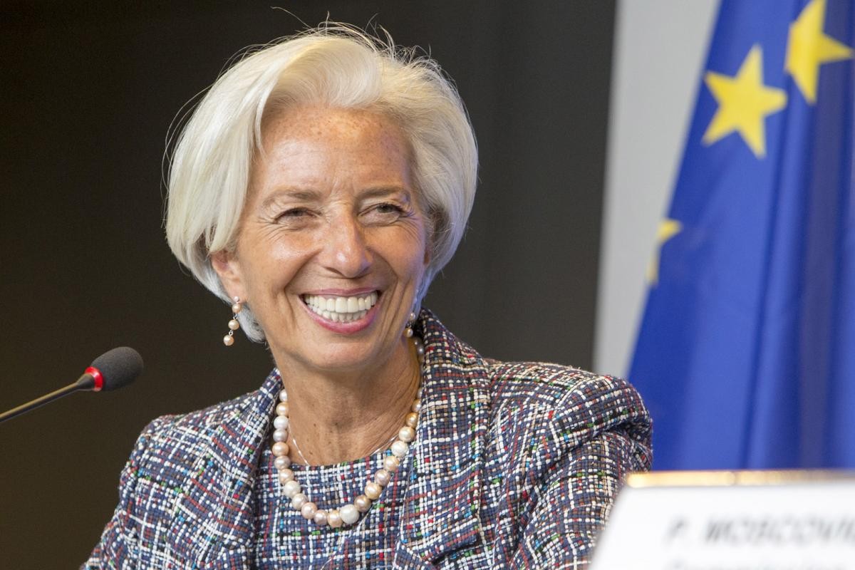 ECB Başkanı Lagarde'nin Açıklaması: Yüksek Belirsizlik Dönemi ECB Başkanı Lagarde'nin Açıklaması: Yüksek Belirsizlik Dönemi