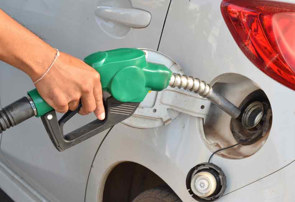 Economic Concerns Push Gas Prices Down: National Average Nears $3 Economic Concerns Push Gas Prices Down: National Average Nears $3