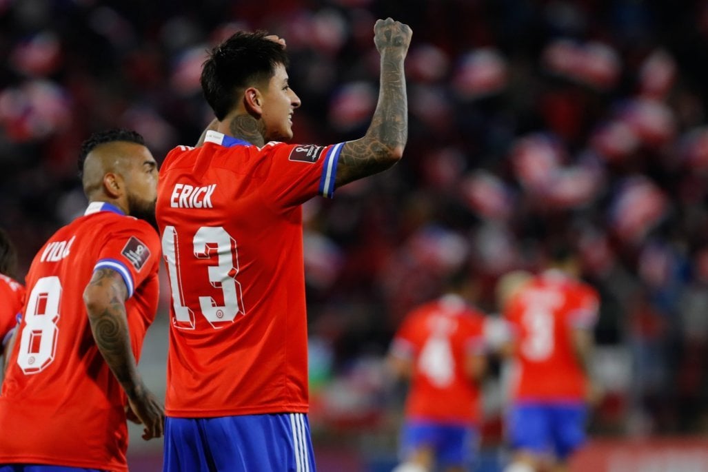 El Emotivo Gesto De Erick Pulgar Con La Afición Del Flamengo El Emotivo Gesto De Erick Pulgar Con La Afición Del Flamengo