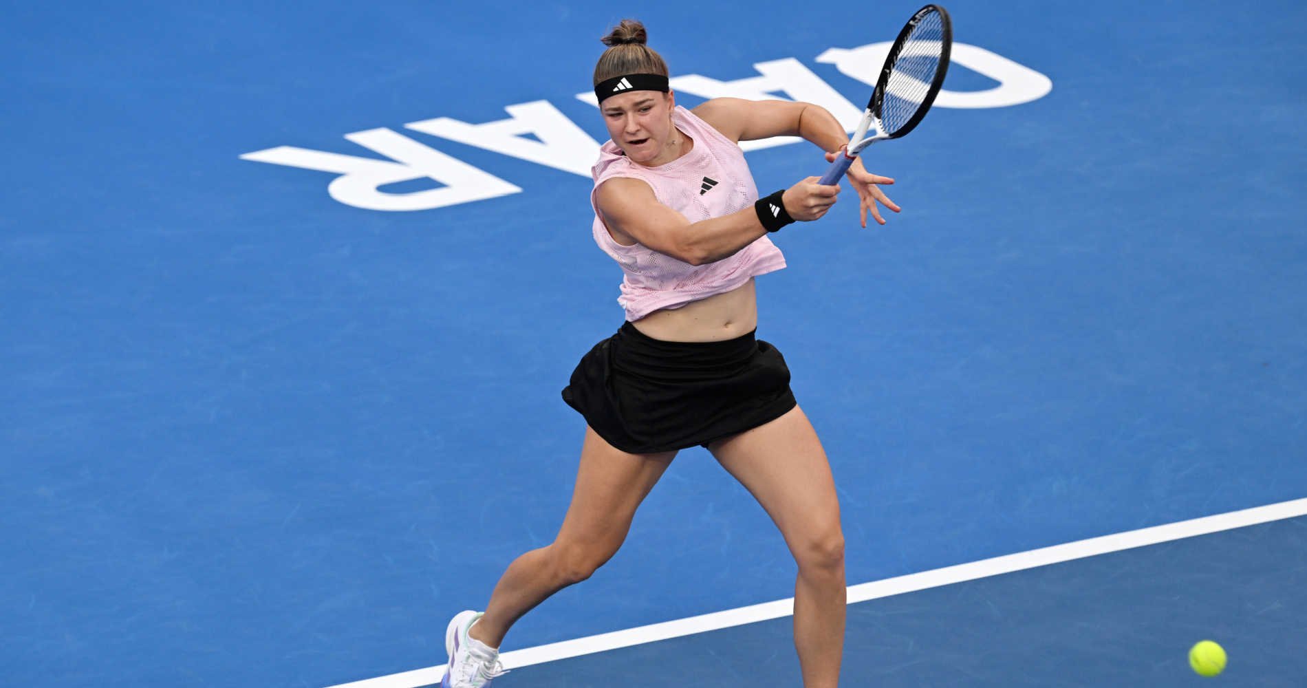 Emma Raducanu's Dubai Defeat: Loss To Muchova At Tennis Championships Emma Raducanu's Dubai Defeat: Loss To Muchova At Tennis Championships