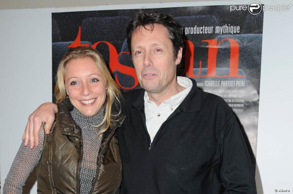 Éric Antoine Et Sa Compagne : Apparition Remarquée À La Première Parisienne Éric Antoine Et Sa Compagne : Apparition Remarquée À La Première Parisienne