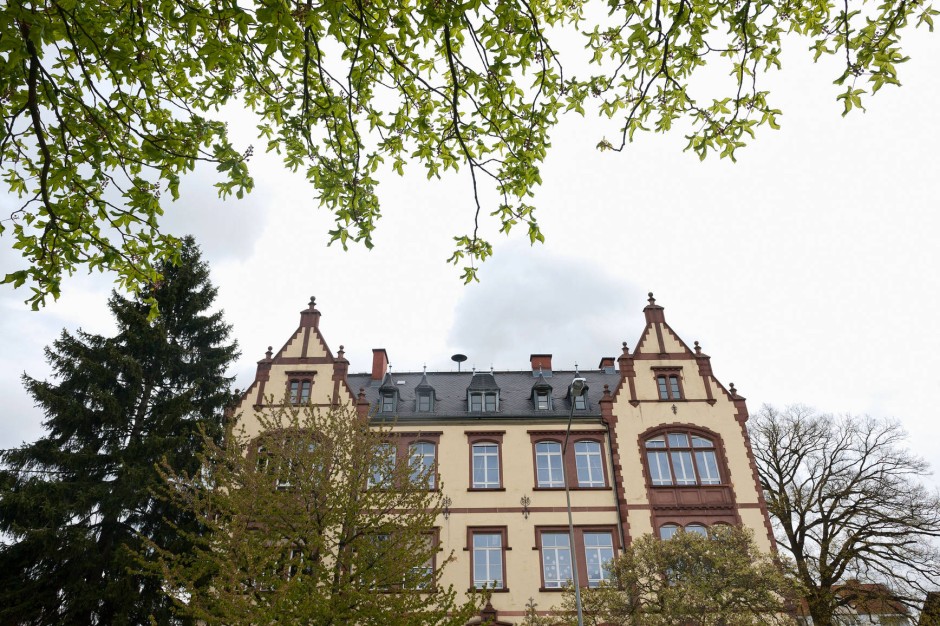 Erneuter Einsatz An Braunschweiger Grundschule: Entwarnung Nach Bombendrohung Erneuter Einsatz An Braunschweiger Grundschule: Entwarnung Nach Bombendrohung