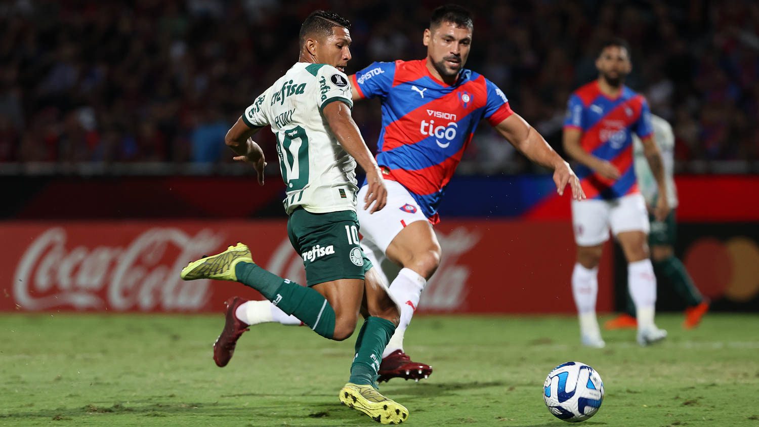 Estêvão: Mal-Estar E Substituição Em Partida Do Palmeiras Na Altitude Estêvão: Mal-Estar E Substituição Em Partida Do Palmeiras Na Altitude
