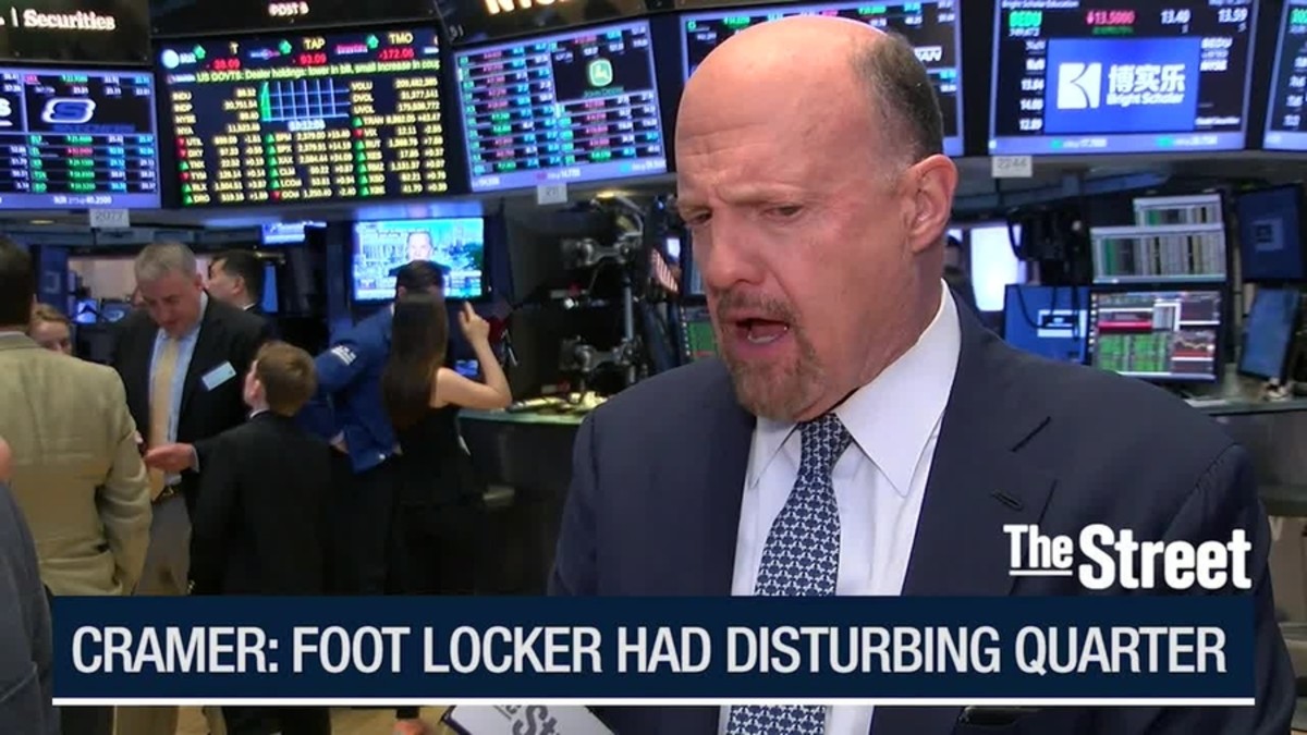 Evaluating Jim Cramer's Assessment Of Foot Locker Inc (FL) Evaluating Jim Cramer's Assessment Of Foot Locker Inc (FL)