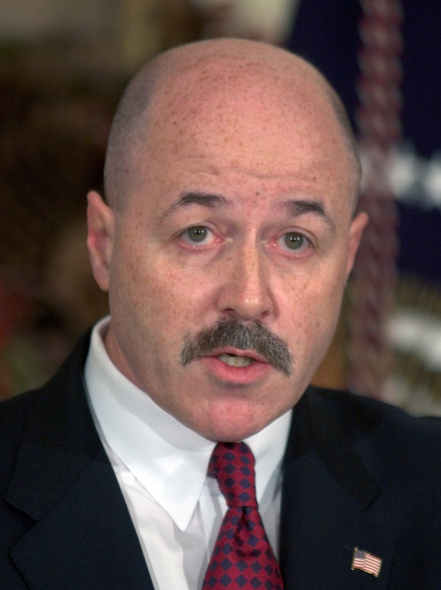 Ex-NYPD Commissioner Kerik Hospitalized: Full Recovery Expected Ex-NYPD Commissioner Kerik Hospitalized: Full Recovery Expected