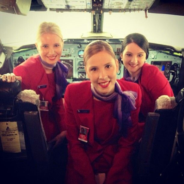 Ex-SIA Flight Attendant's Inspiring Transition: From Cabin Crew To Cockpit Ex-SIA Flight Attendant's Inspiring Transition: From Cabin Crew To Cockpit