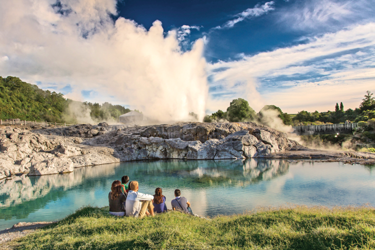 Experience Rotorua: New Zealand's Geothermal And Cultural Destination Experience Rotorua: New Zealand's Geothermal And Cultural Destination