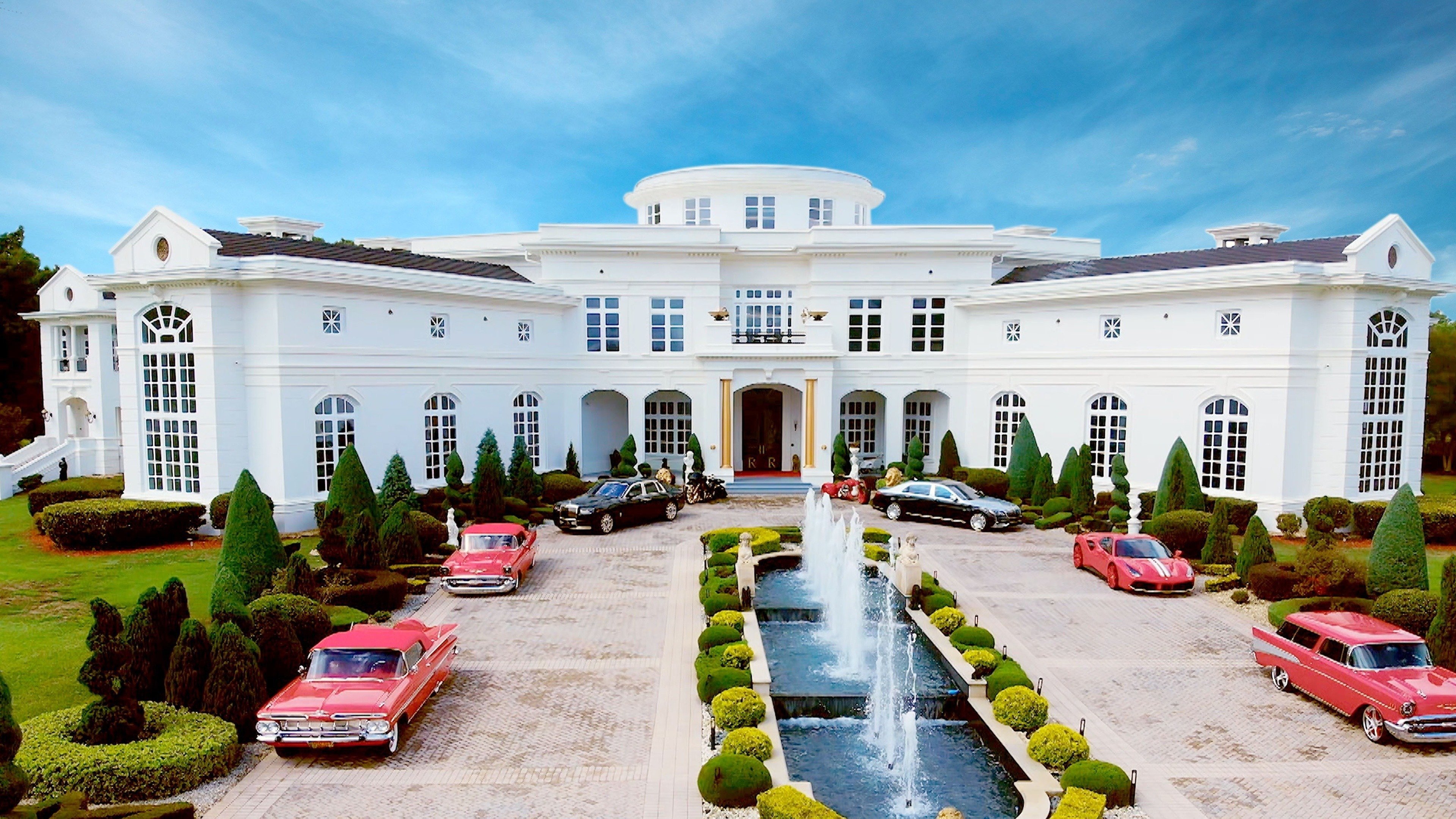 Exploring The Lavish Estates Showcased On MTV Cribs Exploring The Lavish Estates Showcased On MTV Cribs