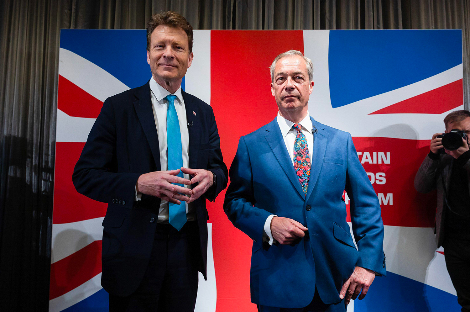 Farage's Reform UK: Internal Divisions And The Threat Of A Split Farage's Reform UK: Internal Divisions And The Threat Of A Split