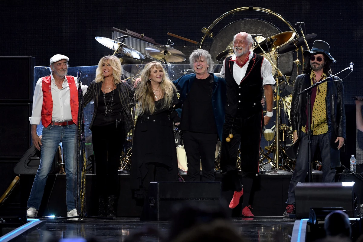 Fleetwood Mac's Buckingham And Fleetwood Collaborate Again Fleetwood Mac's Buckingham And Fleetwood Collaborate Again