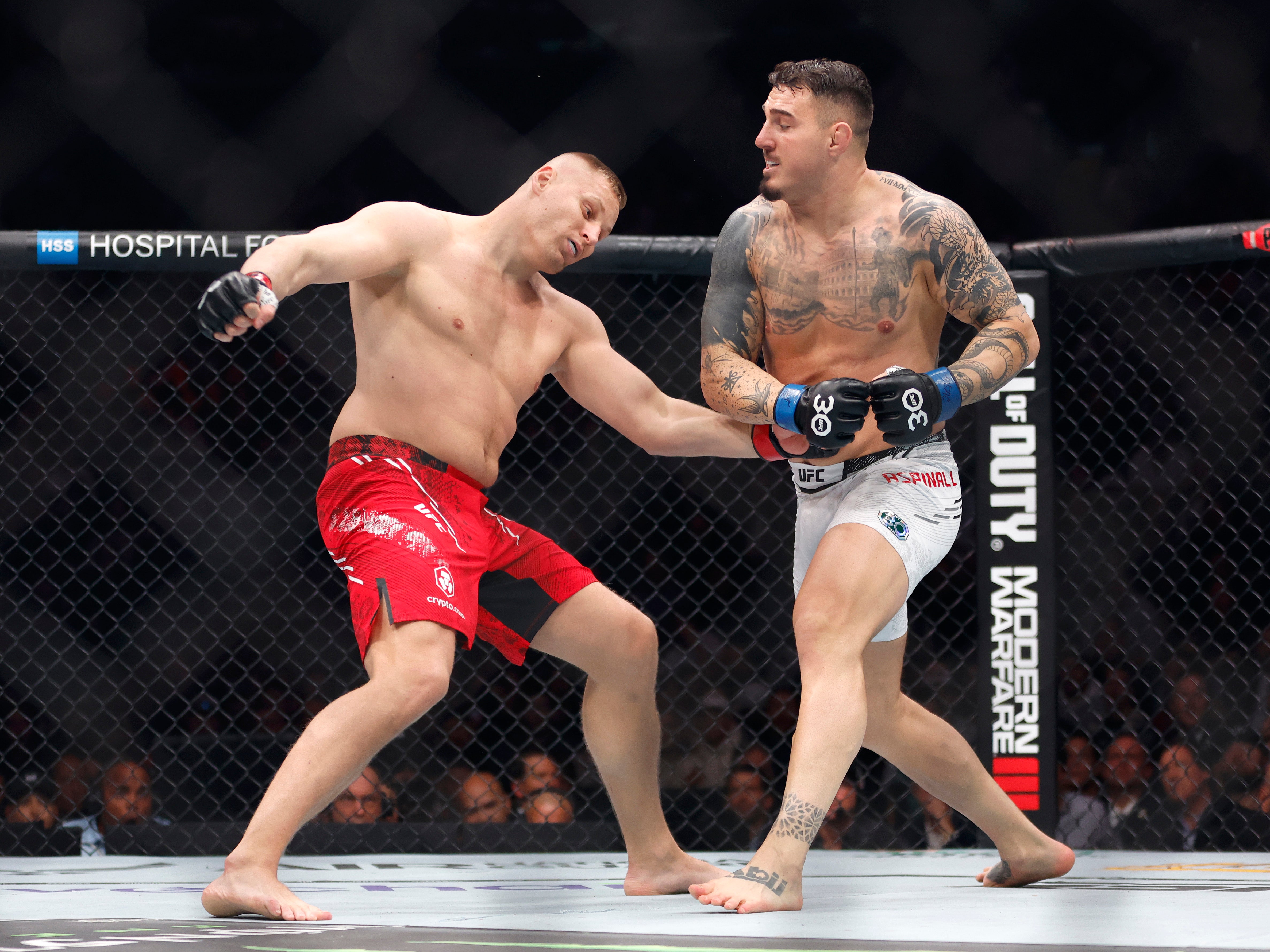 Former Opponent Alleges Jon Jones Used Mental Tactics Against Tom Aspinall After Dana White Announcement Former Opponent Alleges Jon Jones Used Mental Tactics Against Tom Aspinall After Dana White Announcement