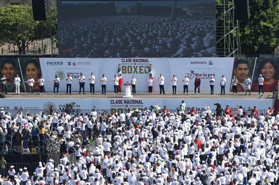 Fotos: La Clase Nacional De Boxeo Invade El Zócalo