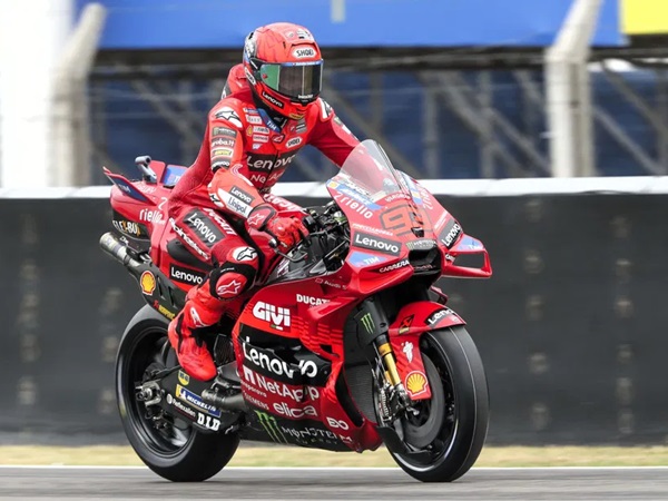 FP1 MotoGP Inggris: Marc Marquez Tercepat, Drama Motor Mogok FP1 MotoGP Inggris: Marc Marquez Tercepat, Drama Motor Mogok
