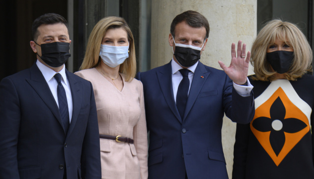 France-China Relations: Positive Developments Following Macron's Visit On Cognac And Trade France-China Relations: Positive Developments Following Macron's Visit On Cognac And Trade