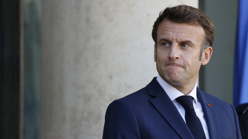 France: Macron's Party Pushes For Public Hijab Ban On Underage Girls France: Macron's Party Pushes For Public Hijab Ban On Underage Girls
