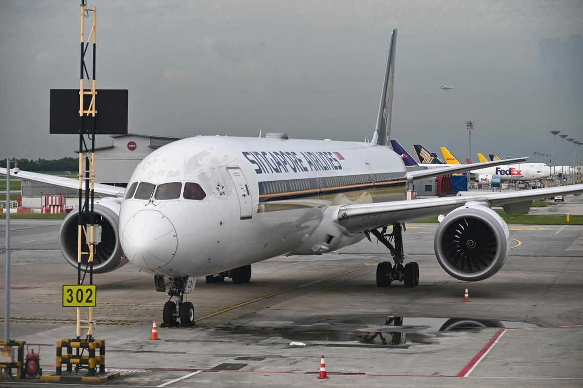 From Serving Passengers To Taking Flight: An Ex-SIA Flight Attendant's Journey To Becoming A Pilot From Serving Passengers To Taking Flight: An Ex-SIA Flight Attendant's Journey To Becoming A Pilot