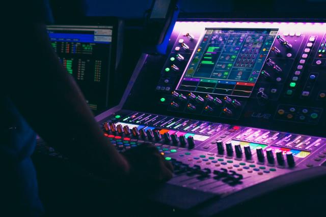 Further Losses Predicted For Live Music Stocks On Friday Further Losses Predicted For Live Music Stocks On Friday