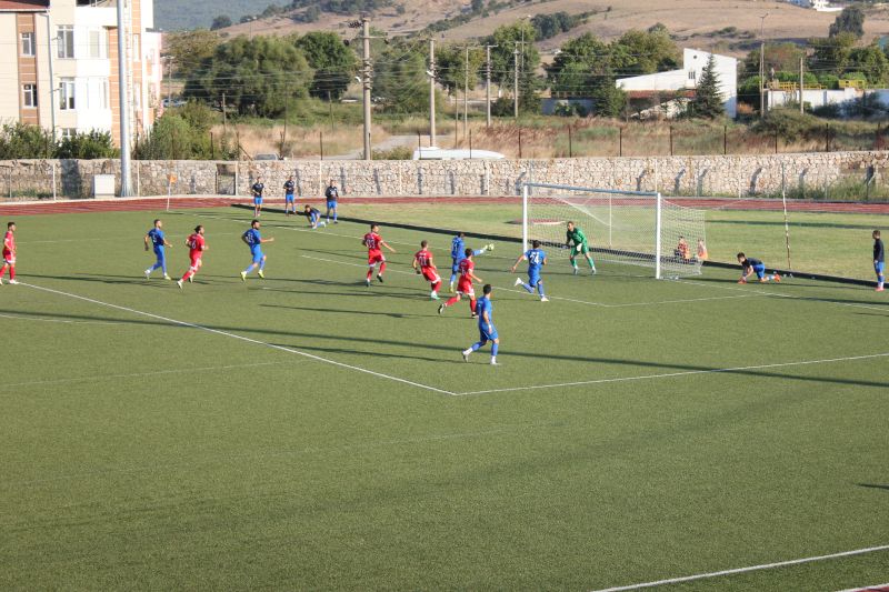 Futbolun Geleceği Stuttgart'ta: ATFF Altyapı Seçmeleri Futbolun Geleceği Stuttgart'ta: ATFF Altyapı Seçmeleri
