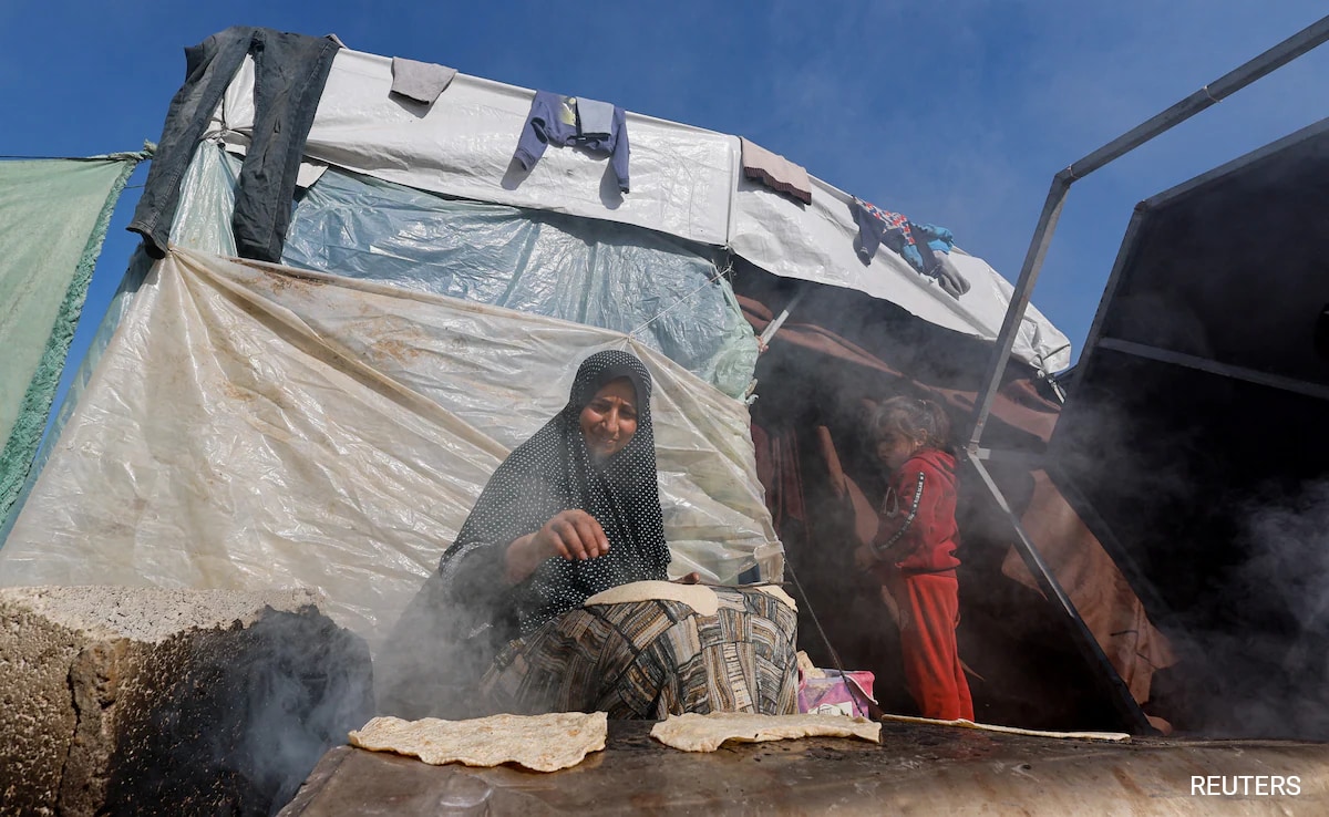 Gaza Food Crisis: Israel Announces First Food Shipments In Months Gaza Food Crisis: Israel Announces First Food Shipments In Months