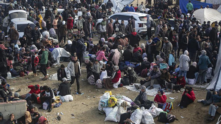 Gazze: Yerinden Edilen Filistinlilerin Yaşam Koşulları Gazze: Yerinden Edilen Filistinlilerin Yaşam Koşulları