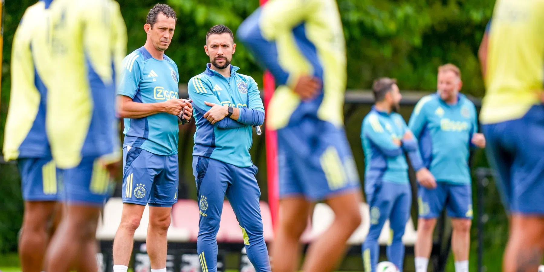 Gesprek KNVB En Mogelijke Opvolger Farioli: Contractverlenging Op De Agenda Gesprek KNVB En Mogelijke Opvolger Farioli: Contractverlenging Op De Agenda