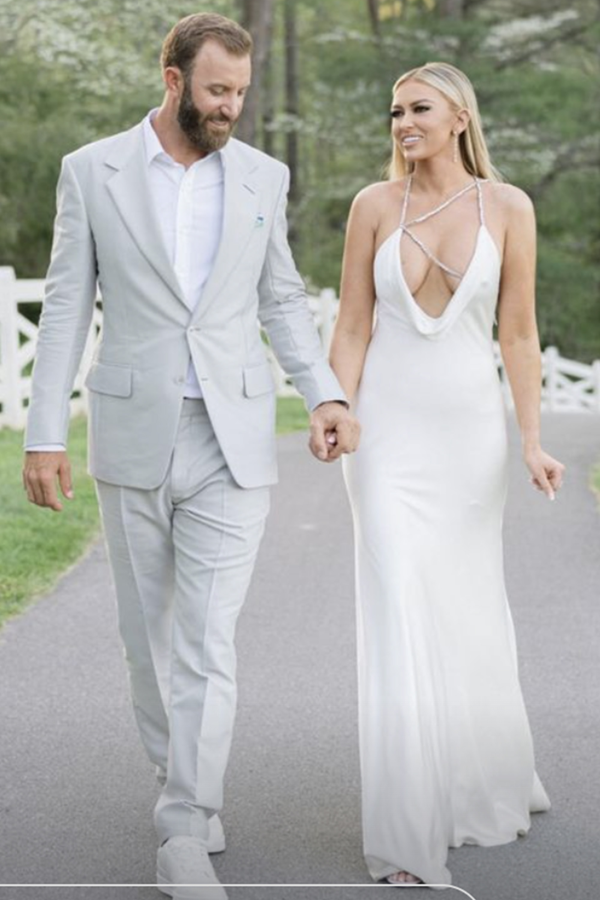Getting To Know Paulina Gretzky: Dustin Johnson's Wife, Family, And Work Getting To Know Paulina Gretzky: Dustin Johnson's Wife, Family, And Work