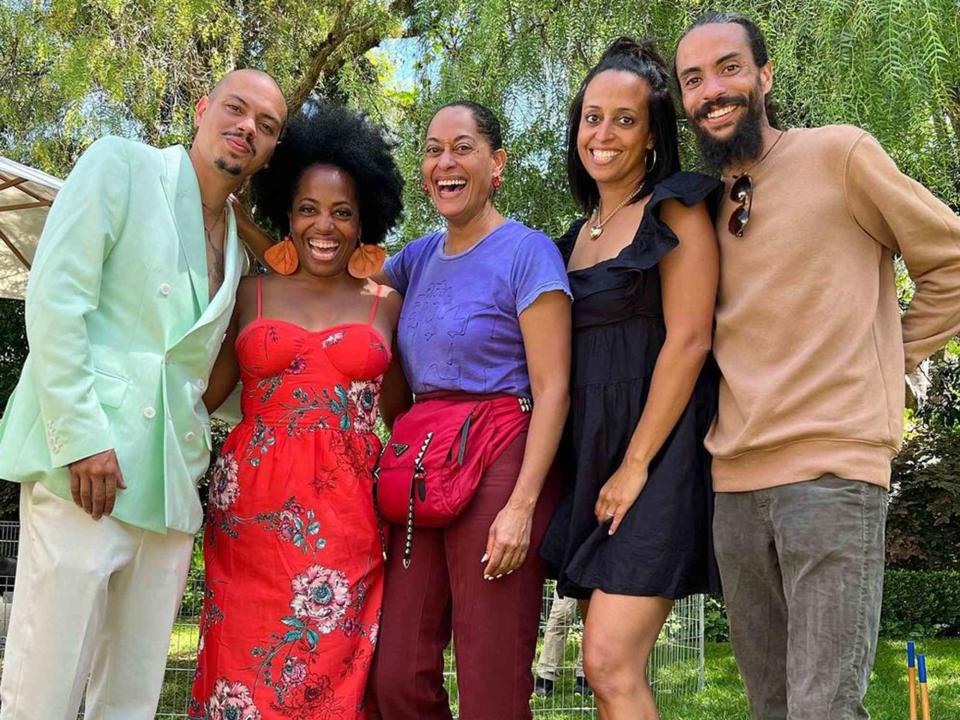 Getting To Know The Ross Family: Tracee Ellis Ross And Her Celebrated Relatives Getting To Know The Ross Family: Tracee Ellis Ross And Her Celebrated Relatives