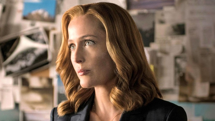 Gillian Anderson In Talks For A Scary X-Files Reboot