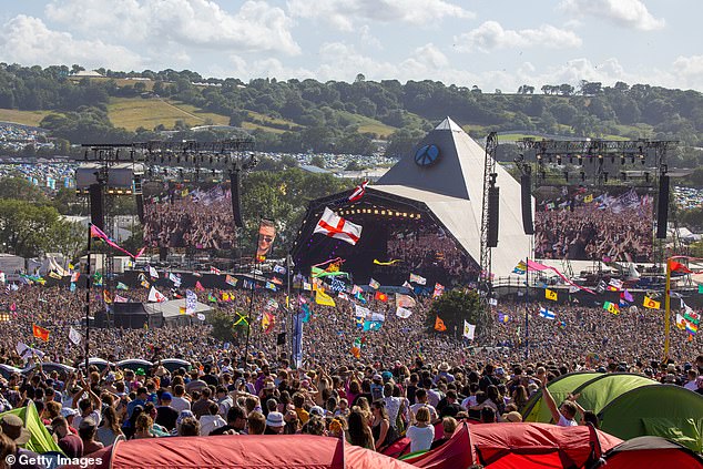 Glastonbury 2024? Unannounced US Band Teases Festival Slot Glastonbury 2024? Unannounced US Band Teases Festival Slot